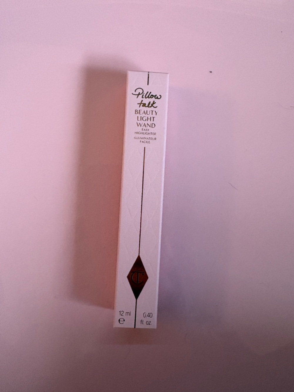 BNIB Pillow Talk Beauty Light Wand Highlighter in Pillow Talk
